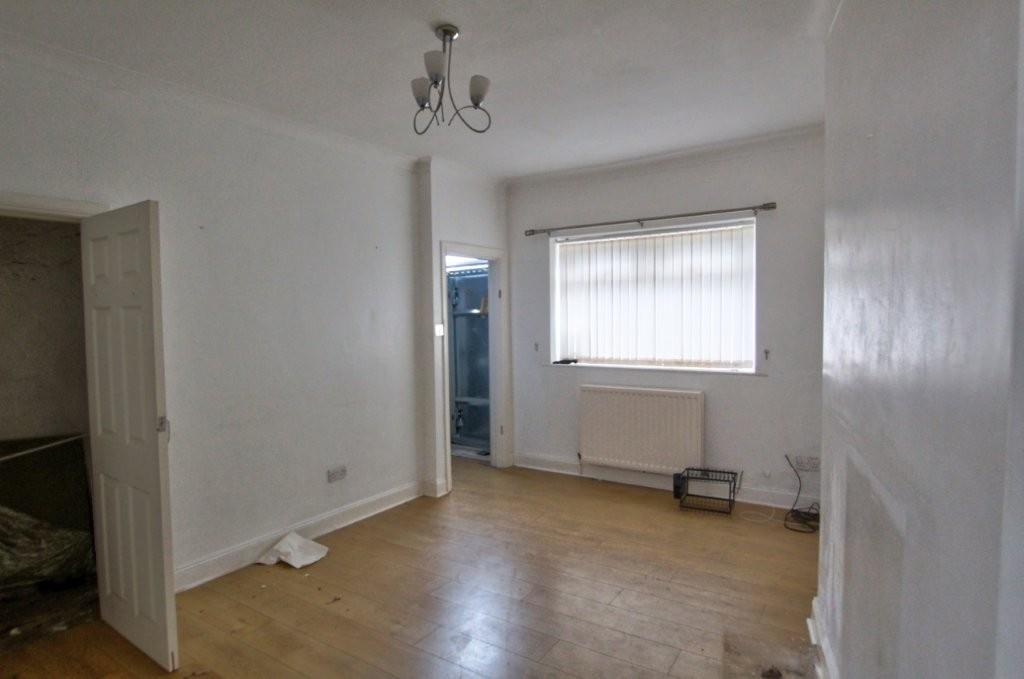 3 Bedroom House - End Terrace